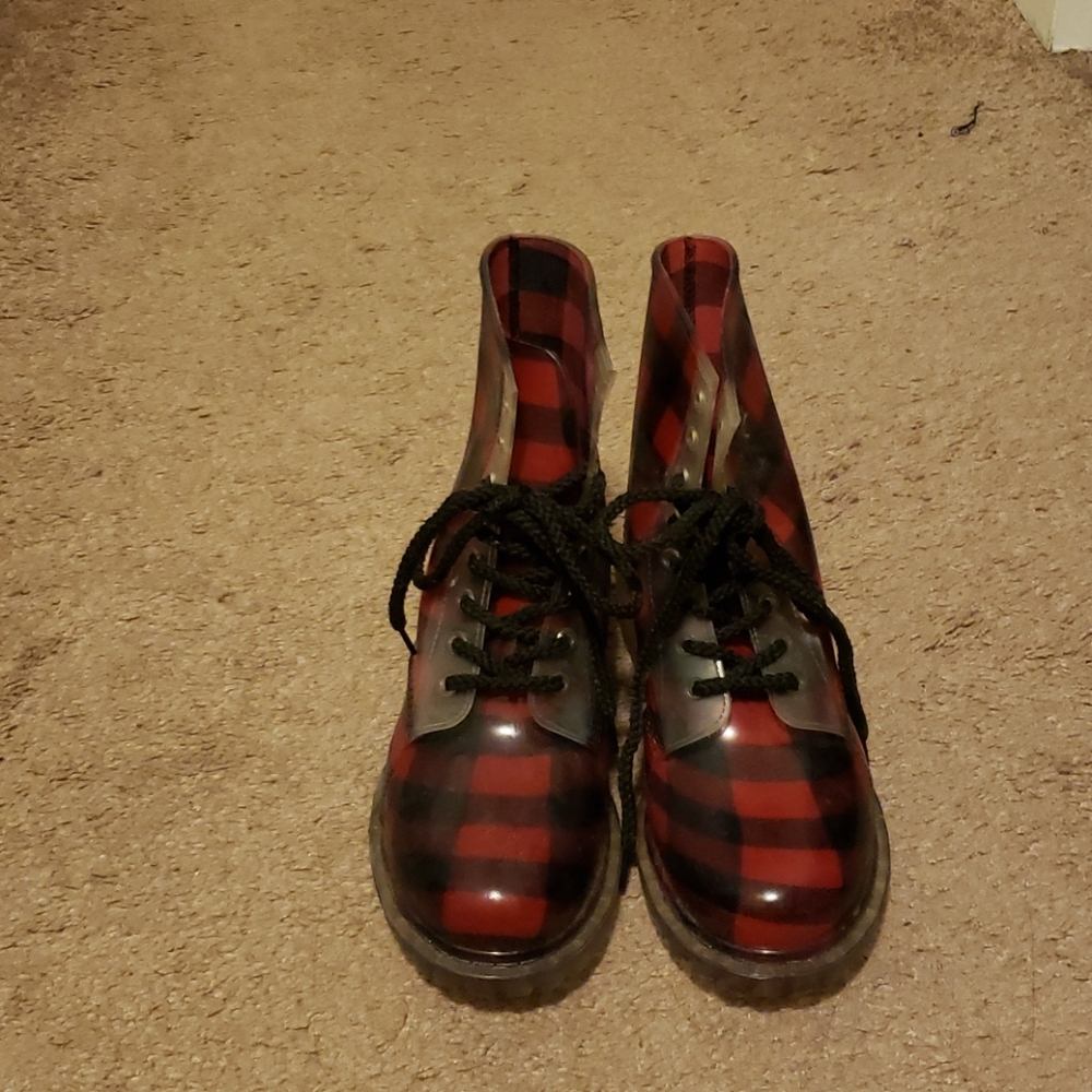 Dirty Laundry plaid lace up rain boots sz 7 - Picture 2 of 5